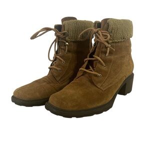 Vintage Style Dress Barn Brown Suede Lace Up Womens Boots Knit Cuff Size 8